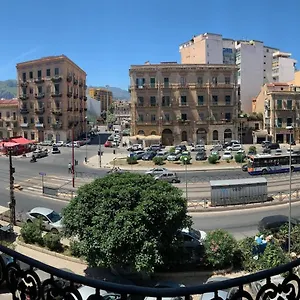 Station Palermo